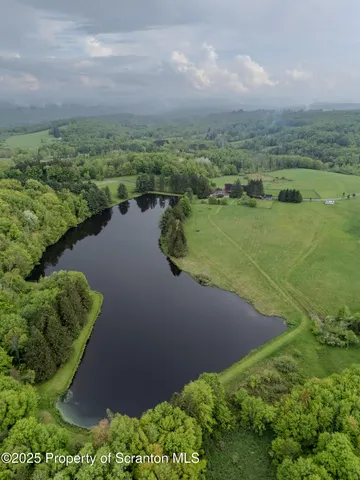 $1,700,000 | 105 Grimms Road, Honesdale, PA 18431