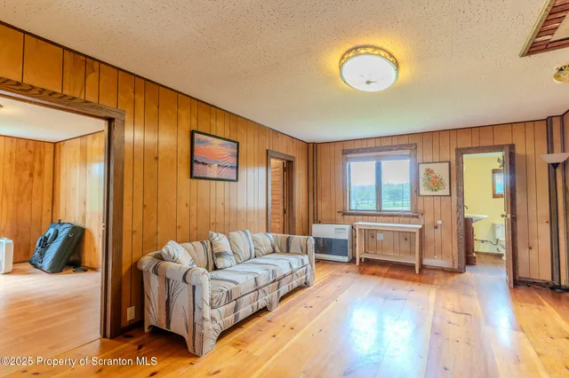 $1,700,000 | 105 Grimms Road, Honesdale, PA 18431