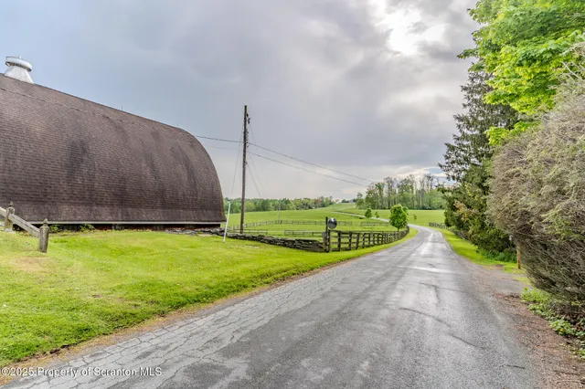 $1,700,000 | 105 Grimms Road, Honesdale, PA 18431