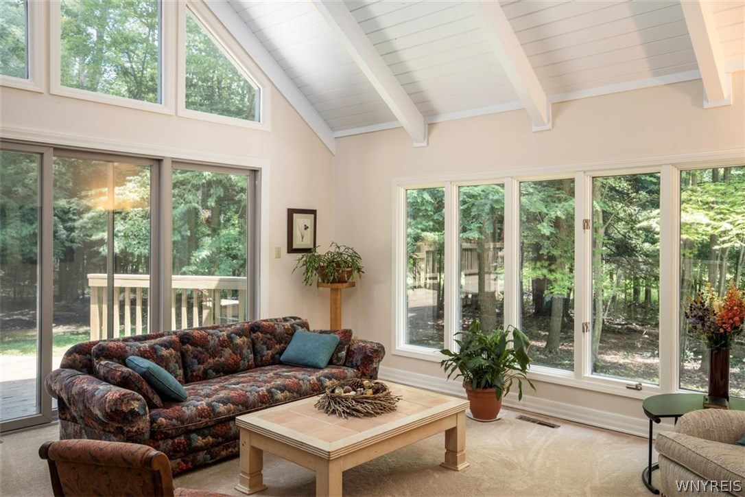 38 Woodstock Road Concord, NY 14069 - Photo 5 of 40