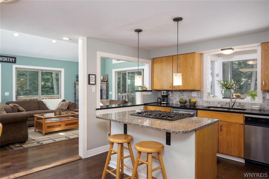 38 Woodstock Road Concord, NY 14069 - Photo 7 of 40