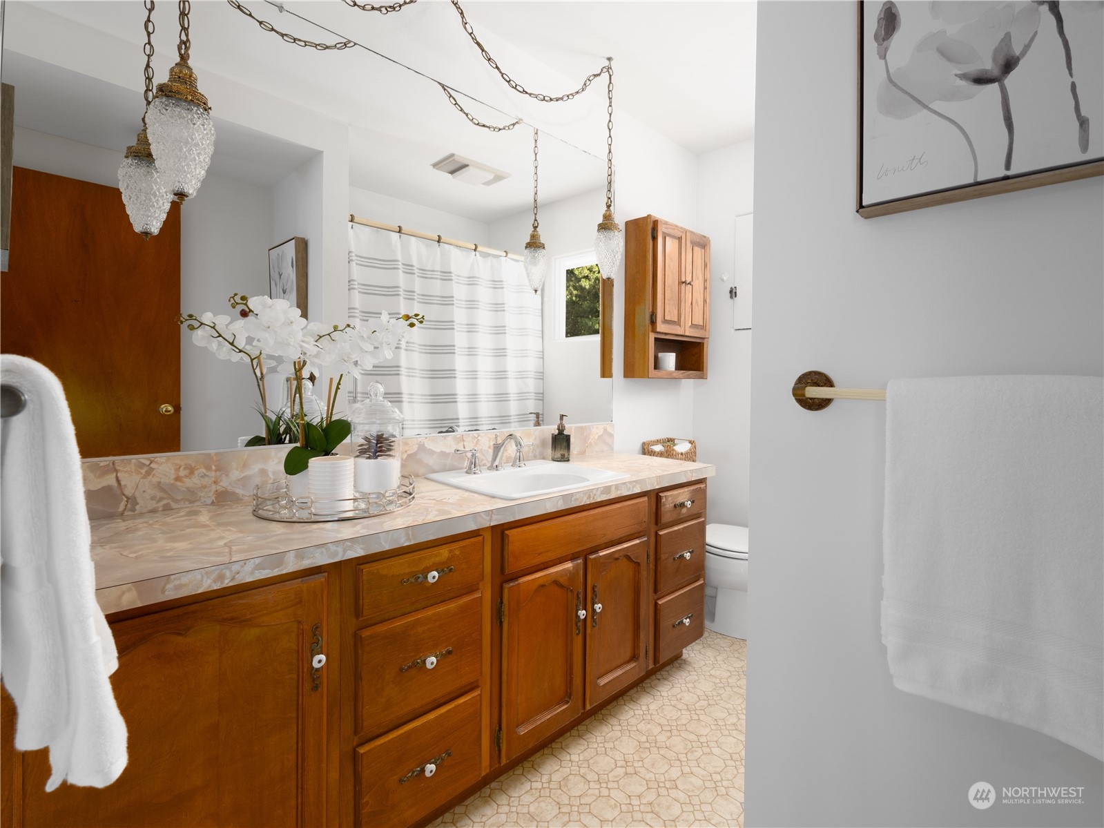 1067 View Ridge Drive Oak Harbor, WA 98277 - Photo 8 of 16 Gallery Image 8