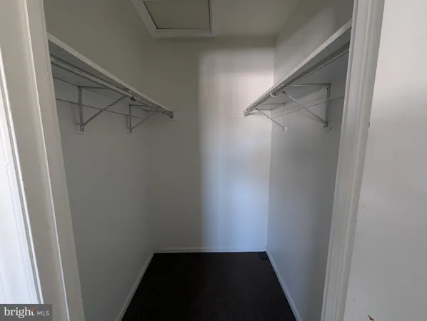 $1,950 | 136 Colonial Square Drive, Lindenwold, NJ 08021