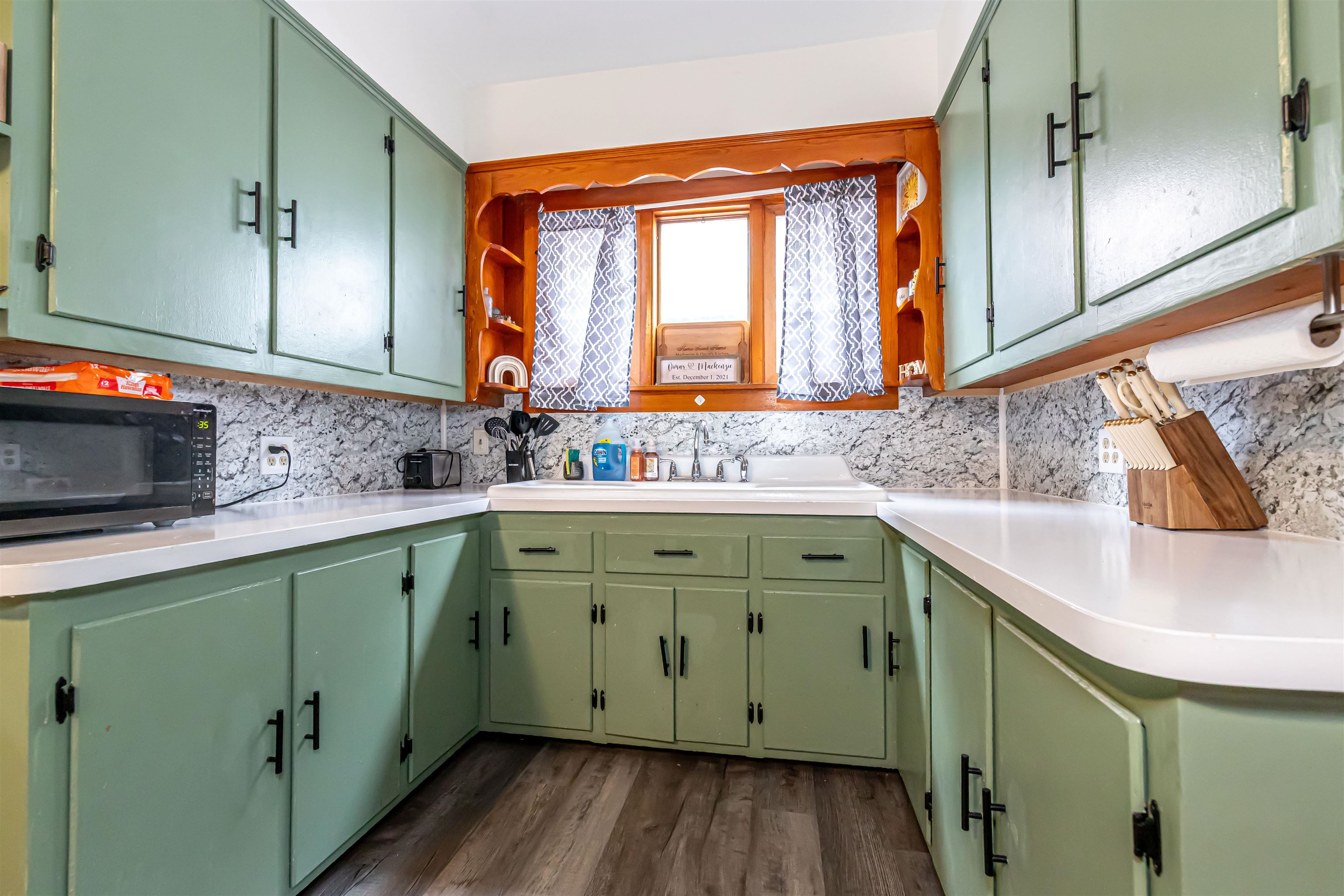 80 Webster Street Manchester, NH 03104 - Photo 4 of 23