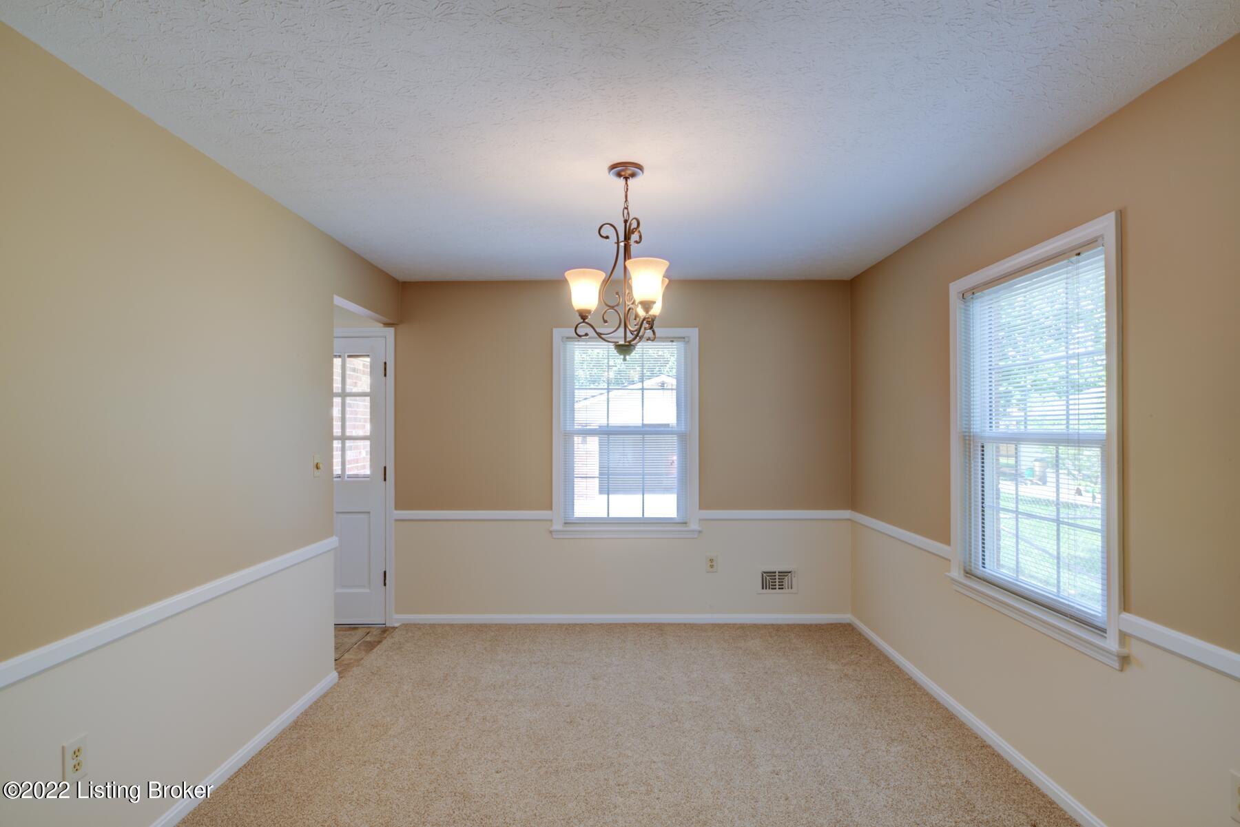 2913 Lexham Road Louisville, KY 40220 - Photo 12 of 49 GSP-2913_Lexham_Rd-12