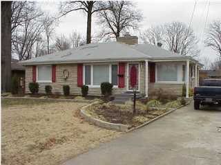 3425 Janell Road Louisville, KY 40216 - Photo 1 of 1 Primary Photo