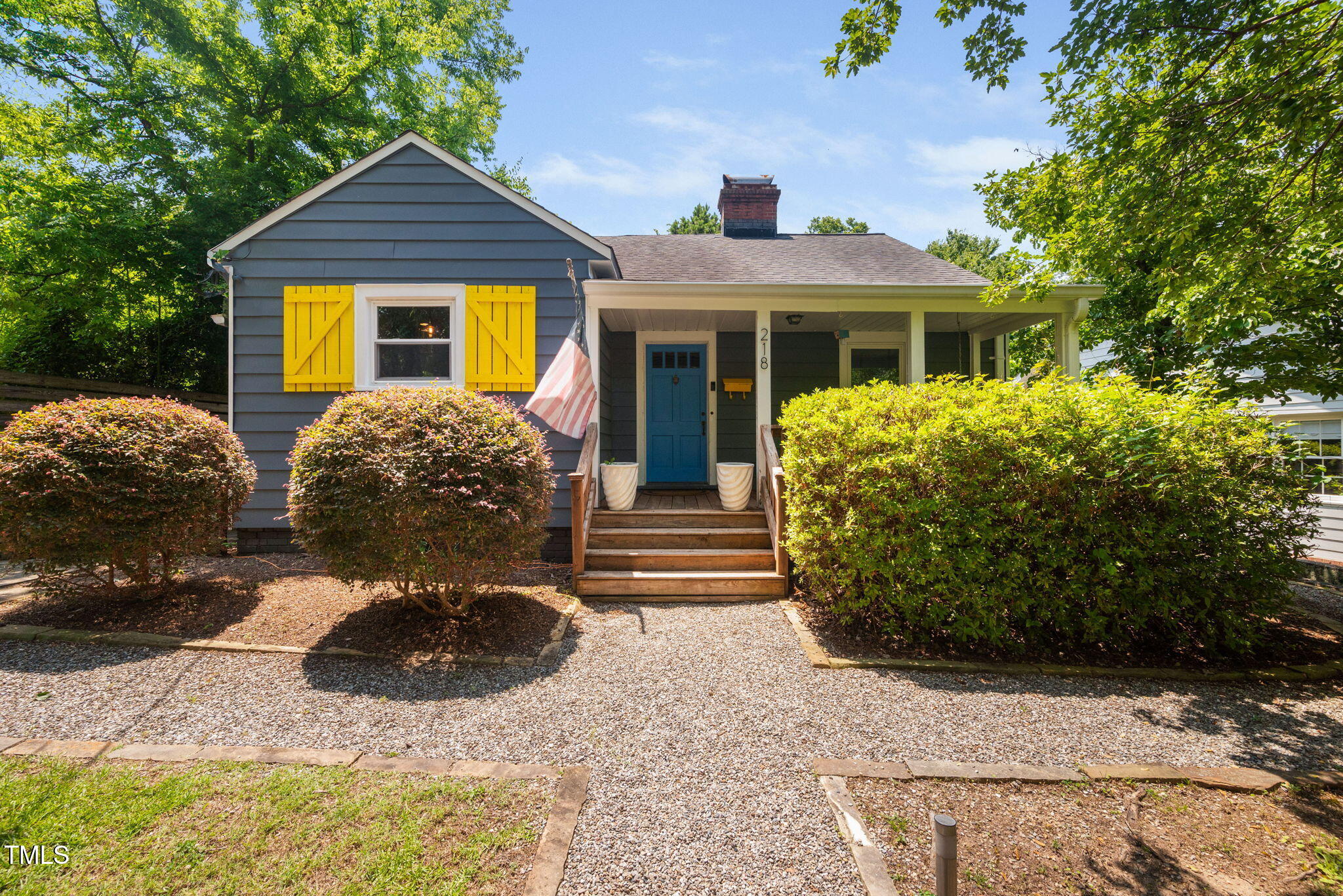 1-web-or-mls-218-lafayette-rd