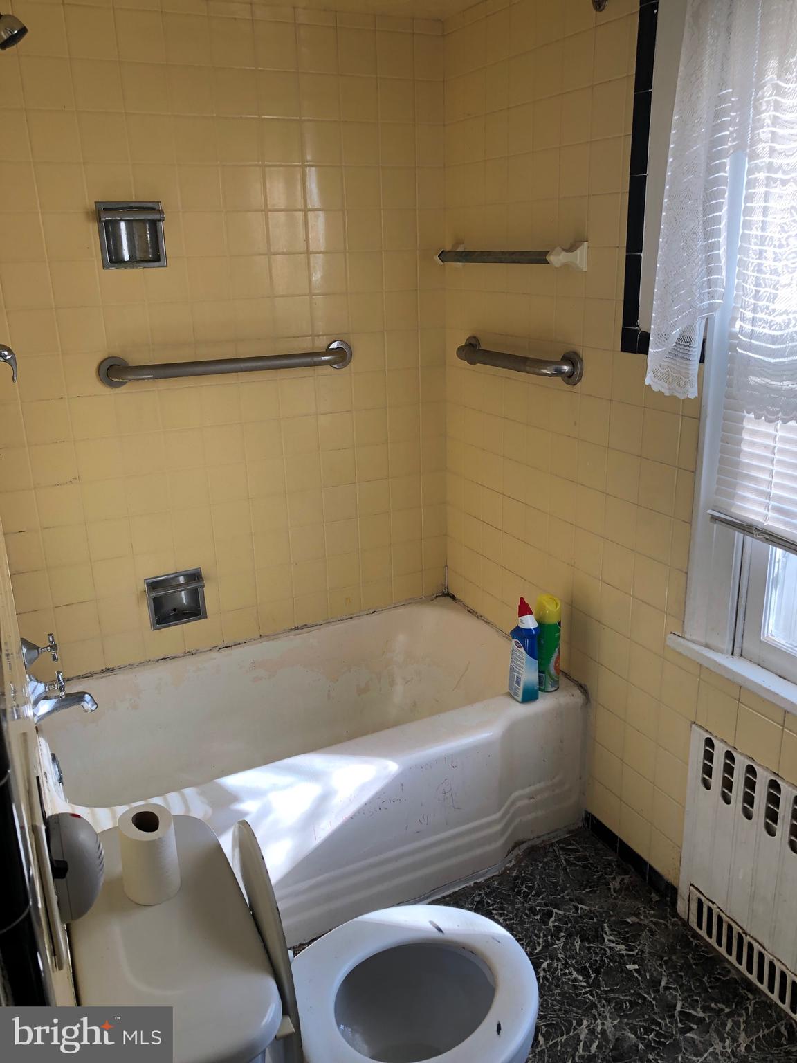 319 Atlantic Street Bridgeton, NJ 08302 - Photo 21 of 49 bathroom, 2nd floor