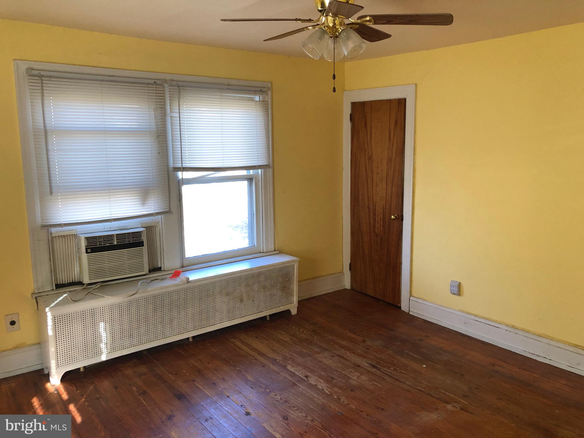 319 Atlantic Street Bridgeton, NJ 08302 - Photo 30 of 49 2nd floor bedroom