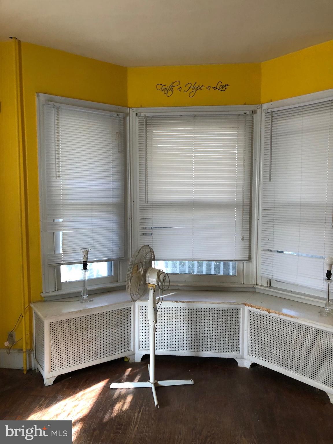 319 Atlantic Street Bridgeton, NJ 08302 - Photo 3 of 49 living room window