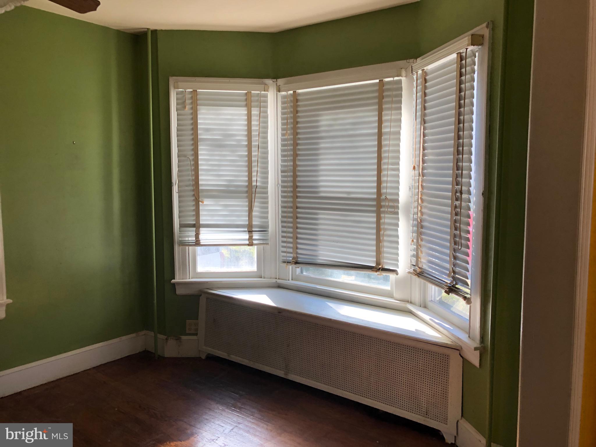319 Atlantic Street Bridgeton, NJ 08302 - Photo 4 of 49 dining room window