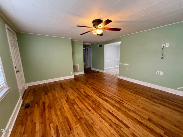 $250,000 | 902 Joyner Street, Clayton, NC 27520