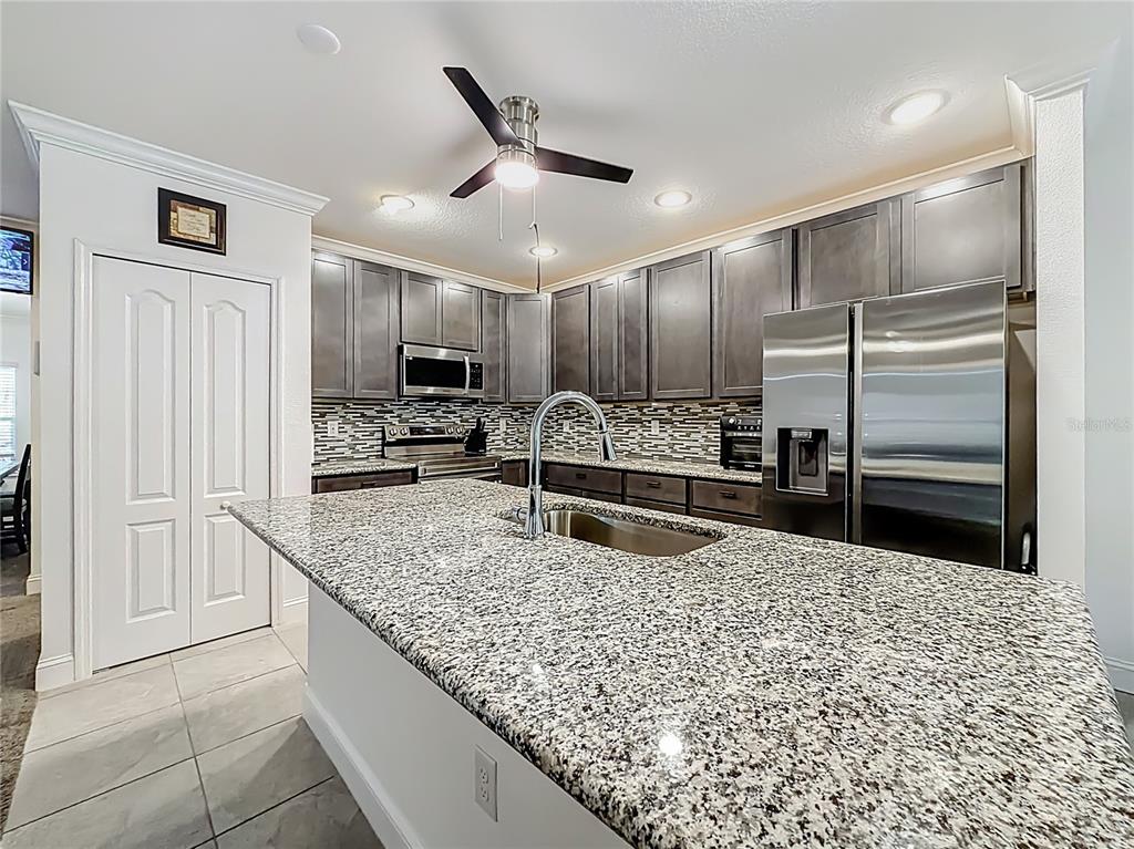 17479 Macassar Road Weeki Wachee, FL 34614 - Photo 20 of 60