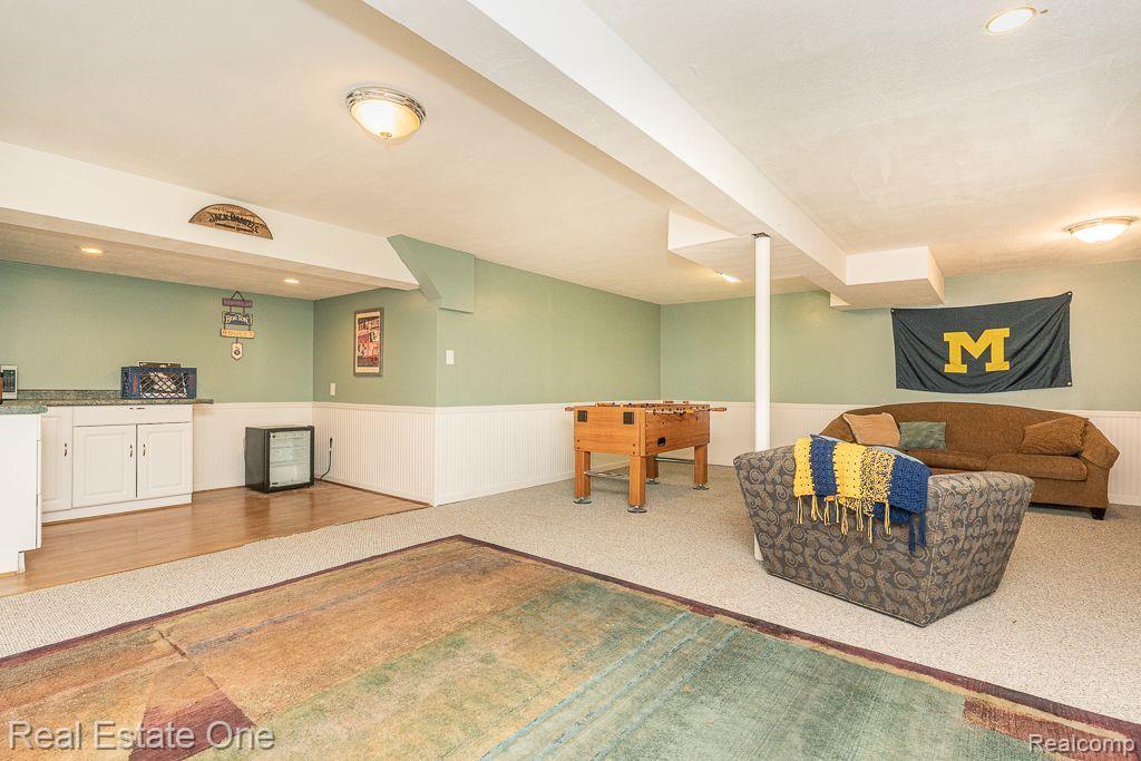 410 Lake Forest Road Rochester Hills, MI 48309 - Photo 50 of 75