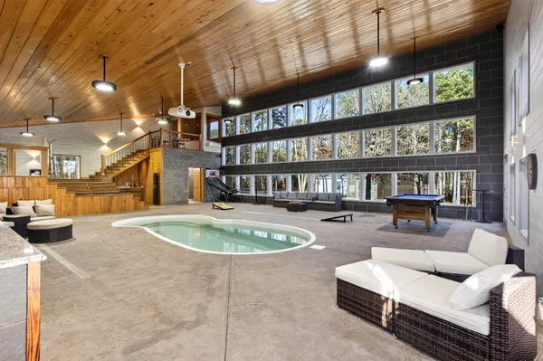 $1,400,000 | 3195 Ladd Springs Road Southeast, Old Fort, TN 37362