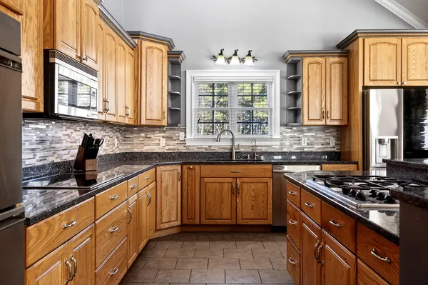 $1,400,000 | 3195 Ladd Springs Road Southeast, Old Fort, TN 37362