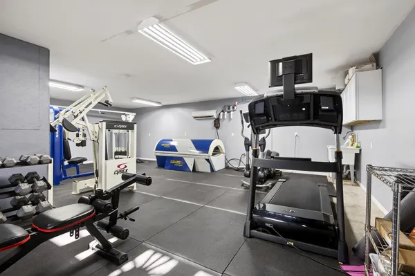 $1,400,000 | 3195 Ladd Springs Road Southeast, Old Fort, TN 37362