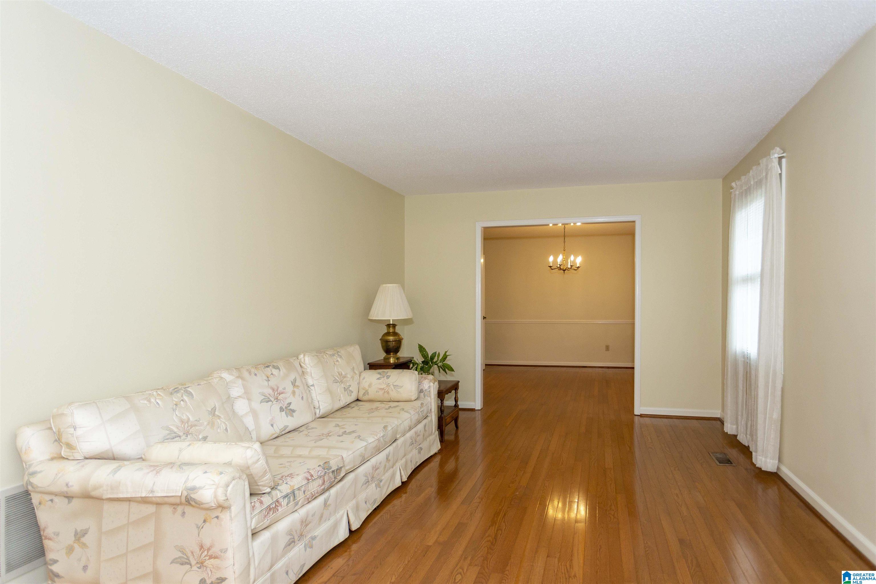 3506 South Brookwood Road Birmingham, AL 35223 - Photo 5 of 46