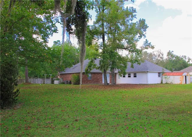 $250,000 | 39012 Old Sawmill Road, Ponchatoula, LA 70454