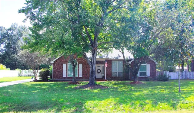 $250,000 | 39012 Old Sawmill Road, Ponchatoula, LA 70454