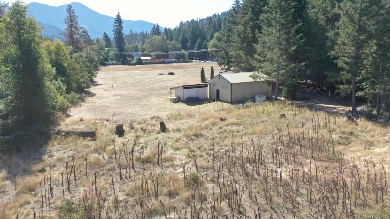 950 Thompson Creek Road Selma, OR 97538 - Photo 9 of 24 8B493924BC97FF2FBF4B6918B7F75CCE