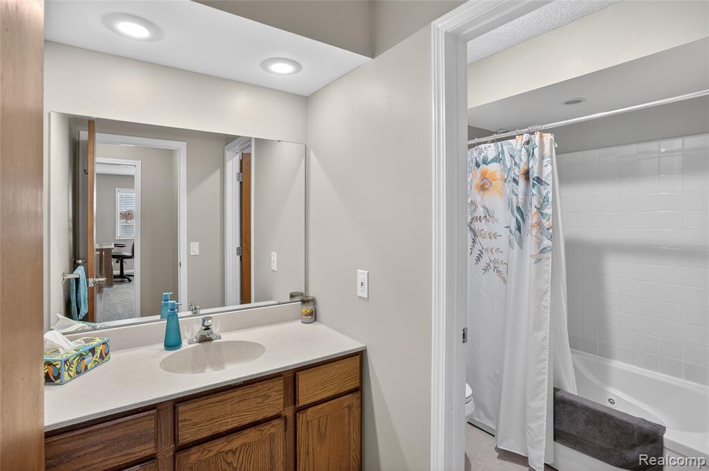 1715 River Road, Unit 77 St. Clair, MI 48079 - Photo 32 of 59