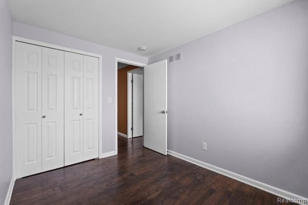 24874 Chalk Farm Road West, Unit 62 Warren, MI 48091 - Photo 10 of 36