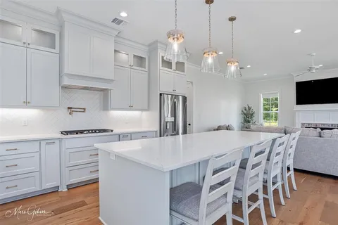 $664,500 | 2108 Pecan Sq Avenue, Shreveport, LA 71106