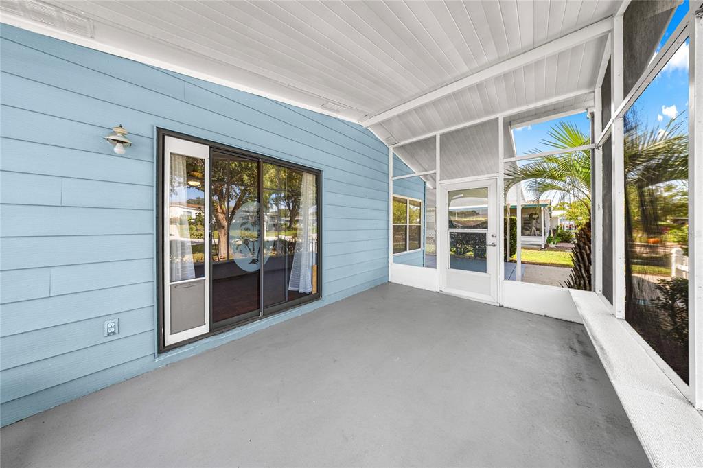 6366 Southwest 84th Lane Ocala, FL 34476 - Photo 20 of 40 a view of a room with window