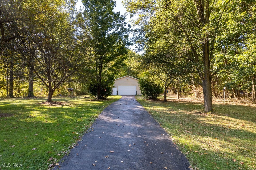 36449 Law Road Grafton, OH 44044 - Photo 40 of 46 Gallery Image 40