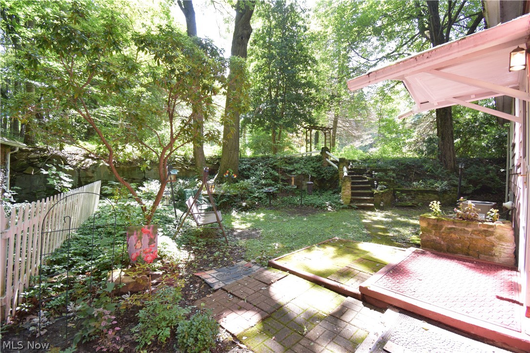 1545 Brookfield Road Hubbard, OH 44425 - Photo 27 of 33 Gallery Image 27