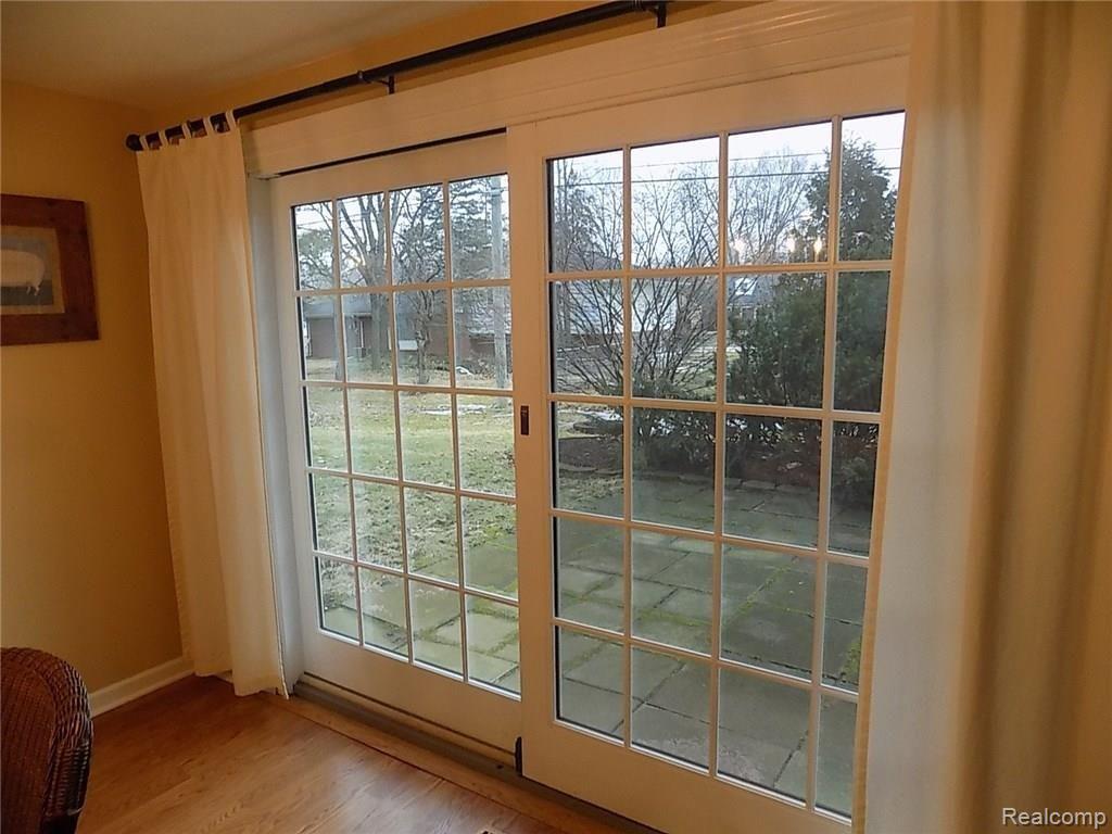 32352 Hearthstone Road Farmington Hills, MI 48334 - Photo 12 of 31