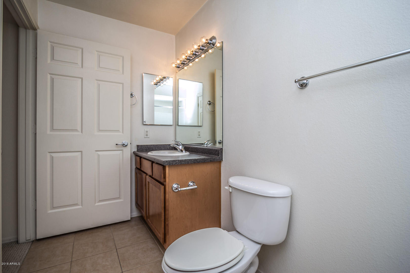 9990 North Scottsdale Road, Unit 2024 Paradise Valley, AZ 85253 - Photo 19 of 28 9990 N Scottsdale Rd #2024 AZ-19