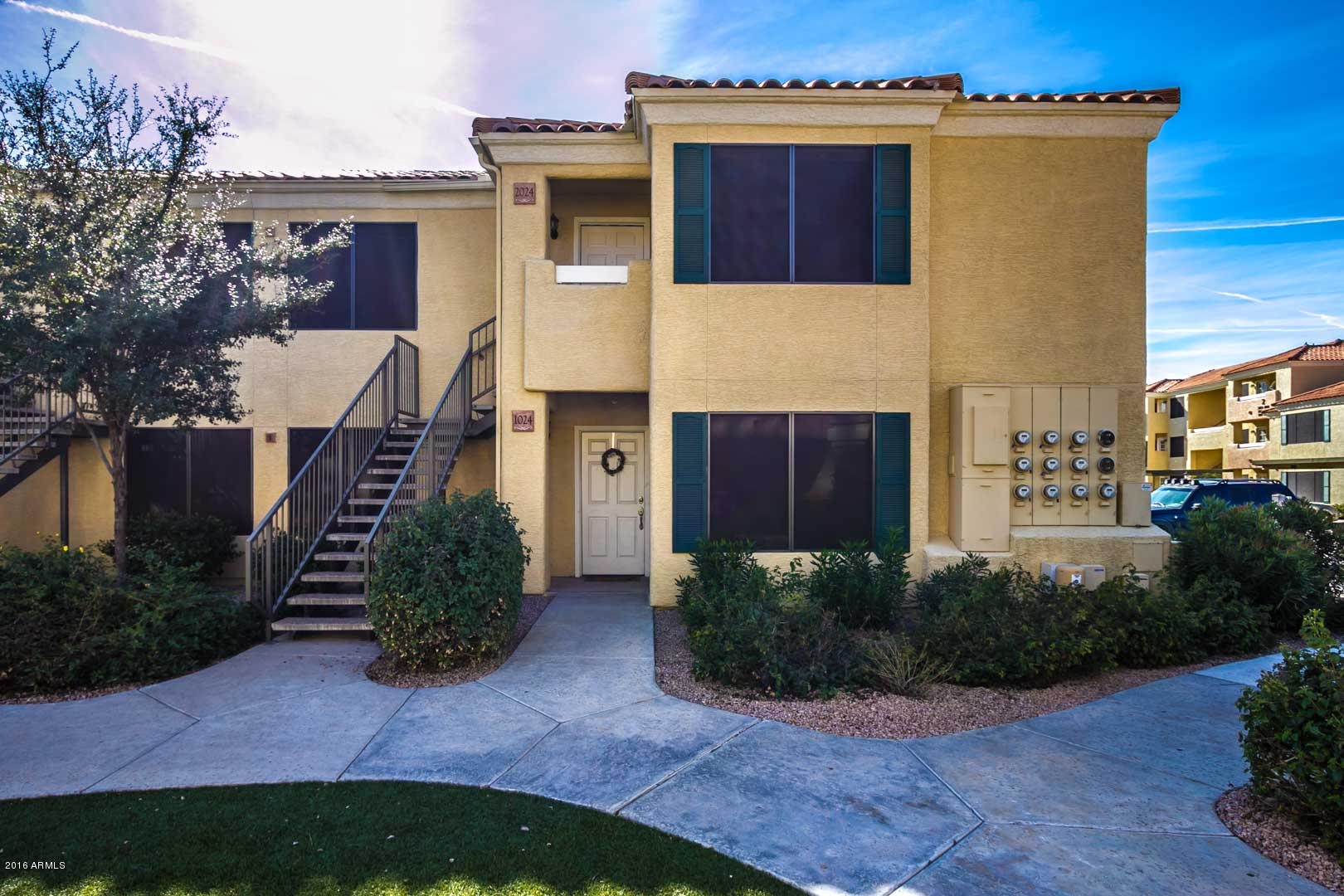 9990 North Scottsdale Road, Unit 2024 Paradise Valley, AZ 85253 - Photo 2 of 28 9990 N Scottsdale Rd #2024 AZ-2