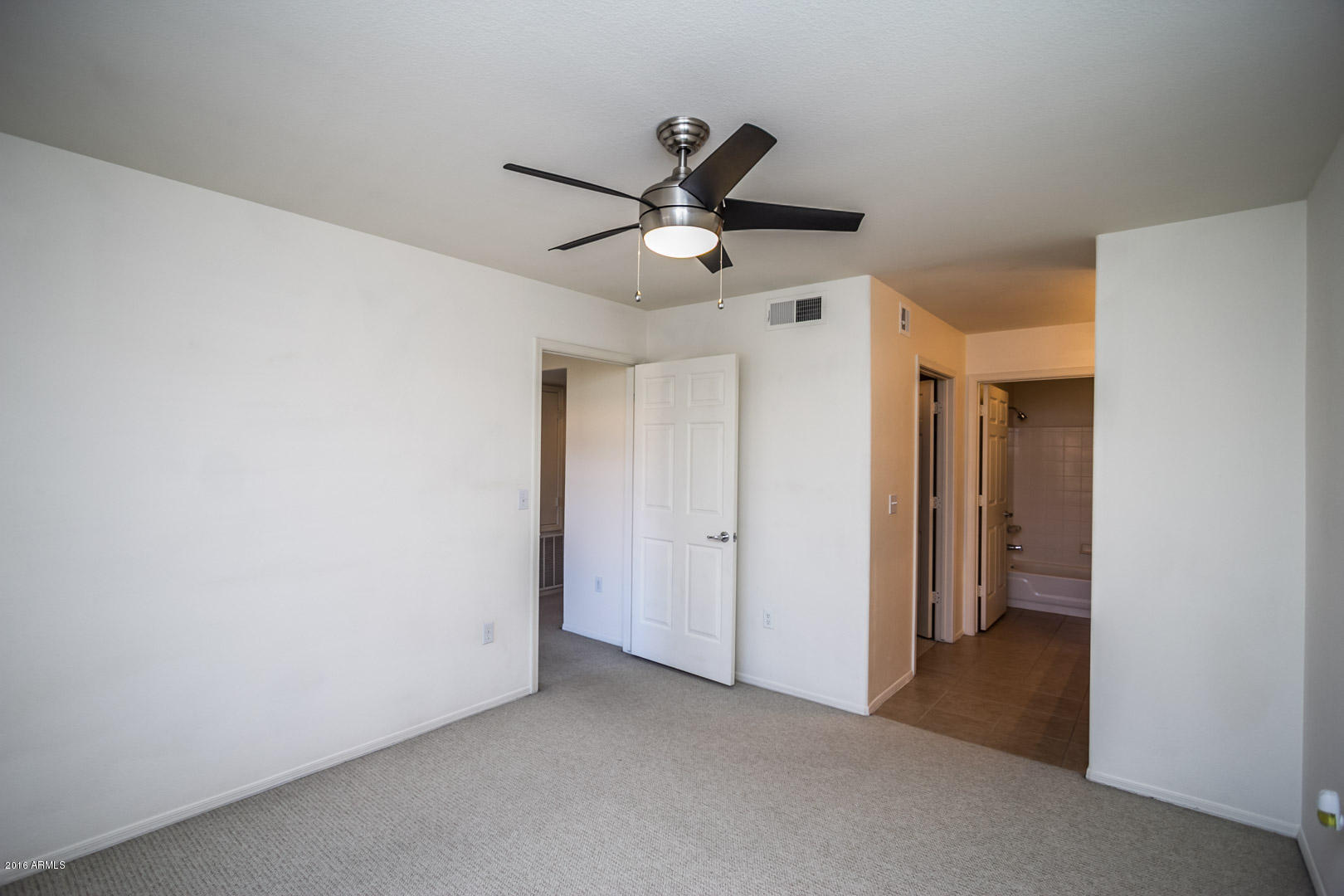 9990 North Scottsdale Road, Unit 2024 Paradise Valley, AZ 85253 - Photo 21 of 28 9990 N Scottsdale Rd #2024 AZ-23
