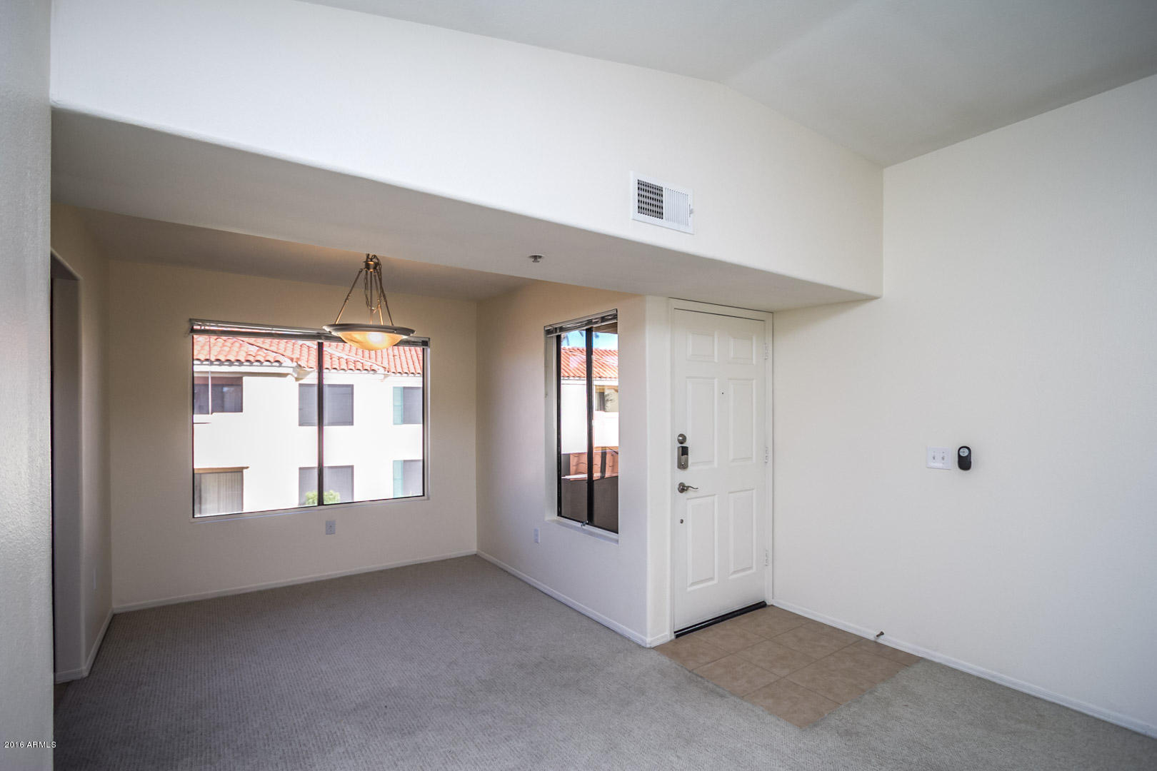 9990 North Scottsdale Road, Unit 2024 Paradise Valley, AZ 85253 - Photo 4 of 28 9990 N Scottsdale Rd #2024 AZ-4