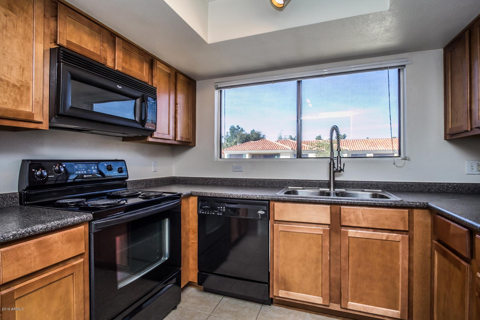 9990 North Scottsdale Road, Unit 2024 Paradise Valley, AZ 85253 - Photo 10 of 28 9990 N Scottsdale Rd #2024 AZ-10