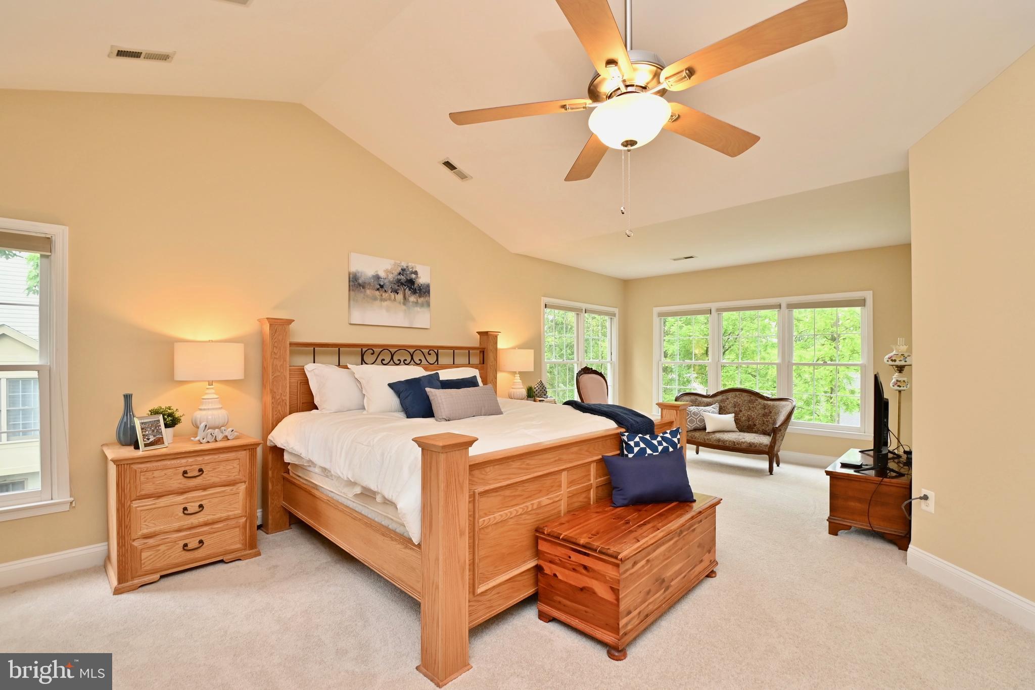 6202 Garden Road Springfield, VA 22152 - Photo 31 of 91 Primary bedroom with sitting area