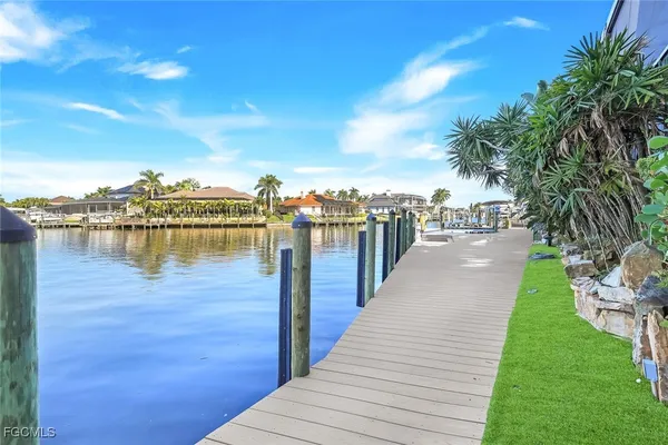 $3,895,000 | 1433 Southwest 57th Terrace, Cape Coral, FL 33914