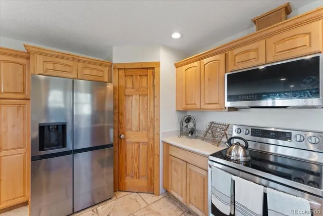 $910,000 | 569 Gordon Court, Livermore, CO 80536