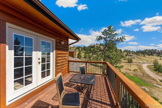 $910,000 | 569 Gordon Court, Livermore, CO 80536