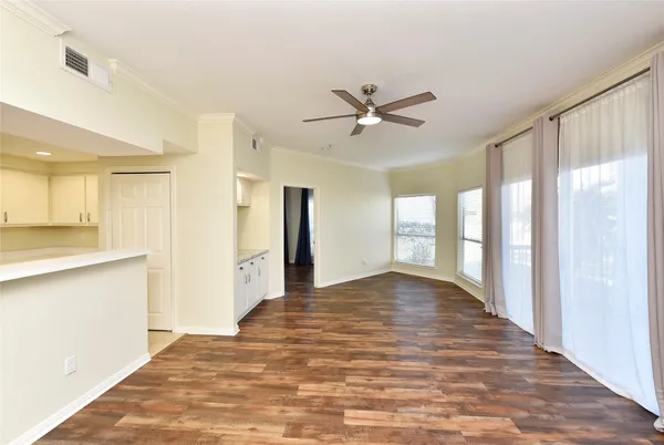 $269,000 | 12800 Melville Drive, Unit 106A, Montgomery, TX 77356