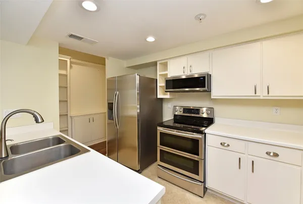 $269,000 | 12800 Melville Drive, Unit 106A, Montgomery, TX 77356