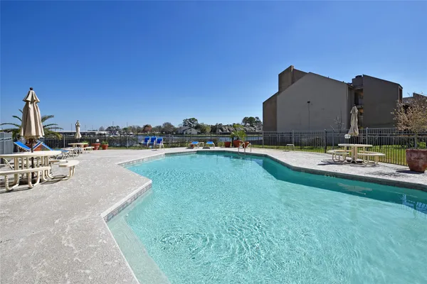 $272,000 | 12800 Melville Drive, Unit 106A, Montgomery, TX 77356