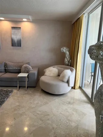 $7,500 | 17555 Collins Avenue, Unit 1004, Sunny Isles Beach, FL 33160