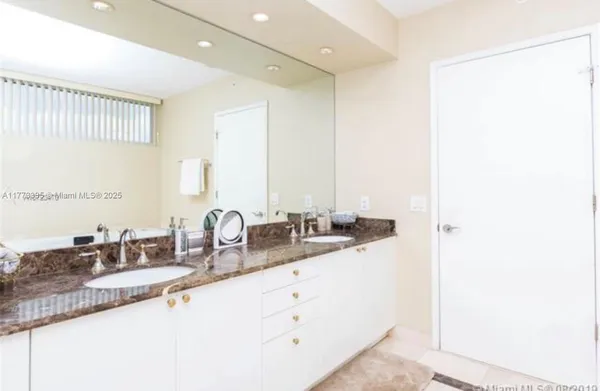 $7,500 | 17555 Collins Avenue, Unit 1004, Sunny Isles Beach, FL 33160