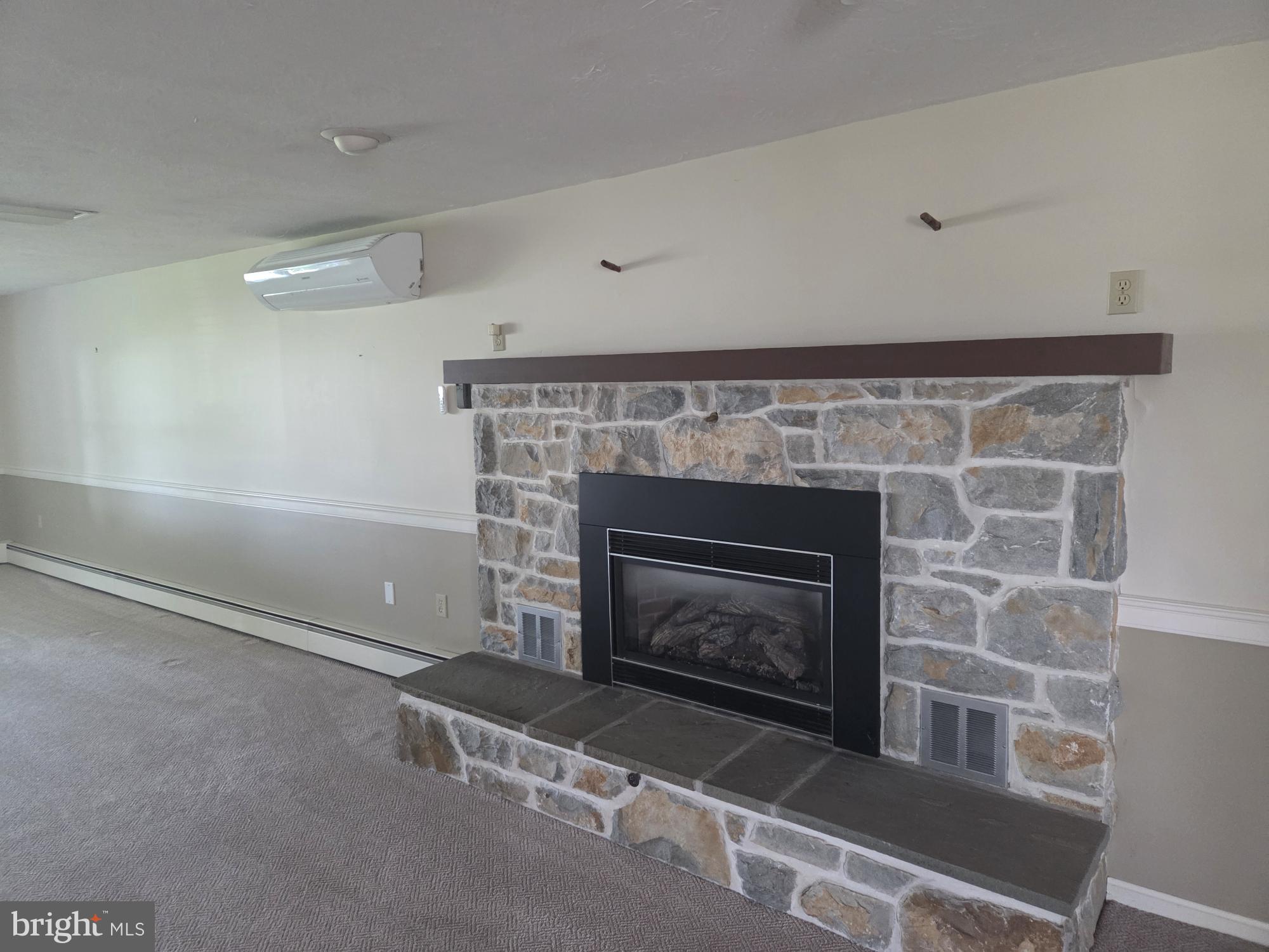 3717 Ridge Road Gordonville, PA 17529 - Photo 12 of 32 Gallery Image 12