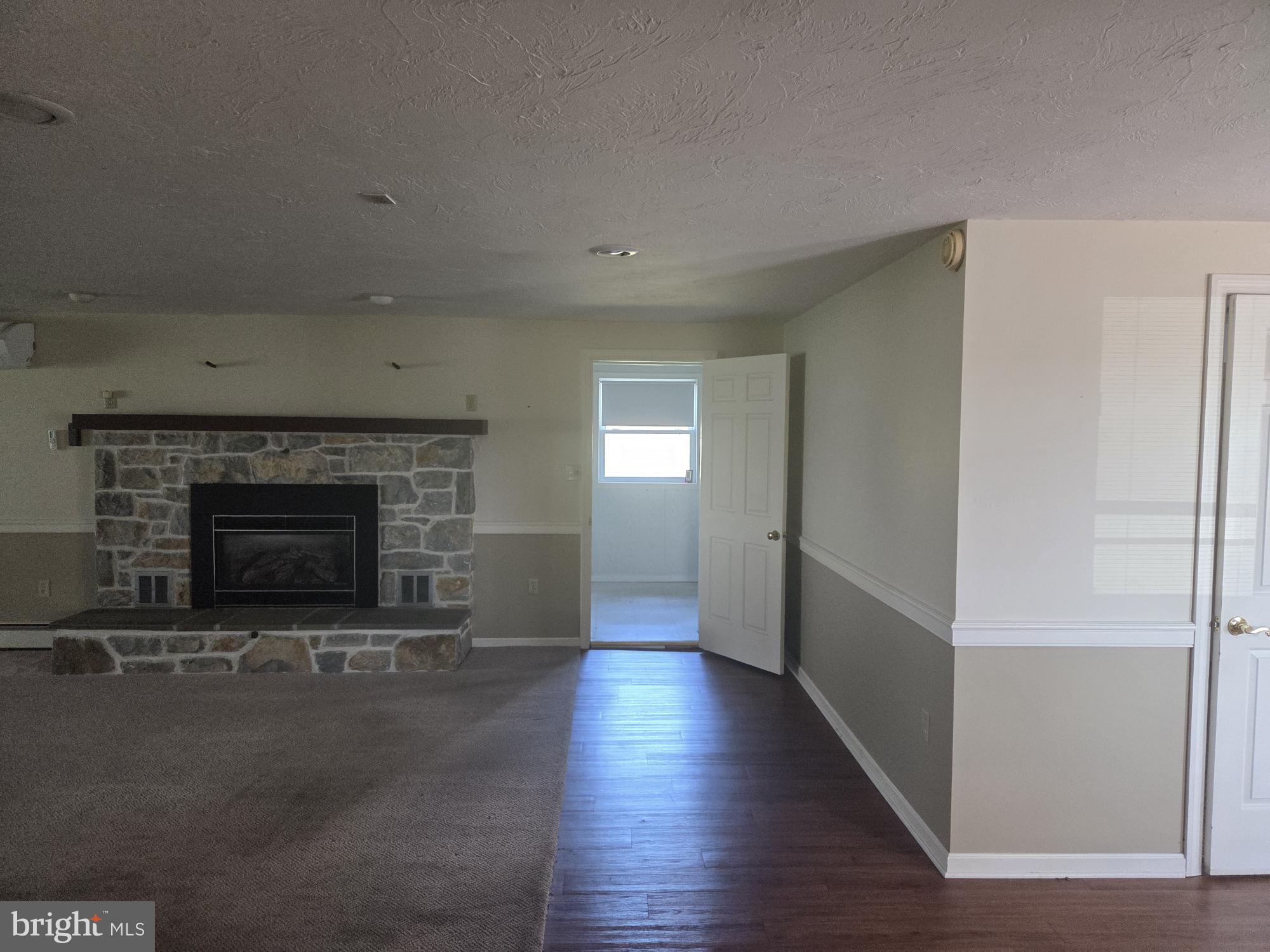 3717 Ridge Road Gordonville, PA 17529 - Photo 13 of 32 Gallery Image 13
