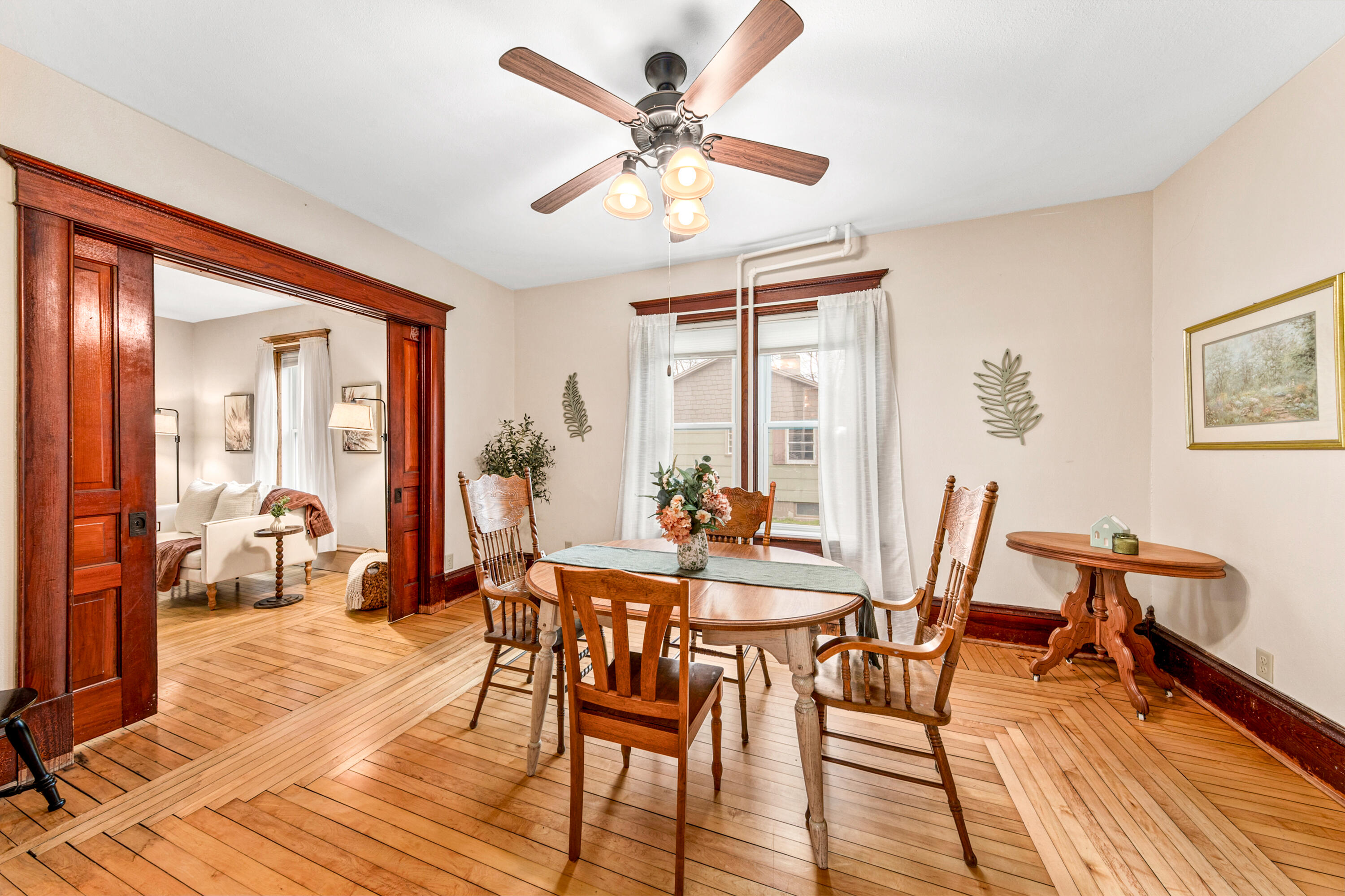 729 Palmyra Street Sullivan, WI 53178 - Photo 15 of 51 Dining Room
