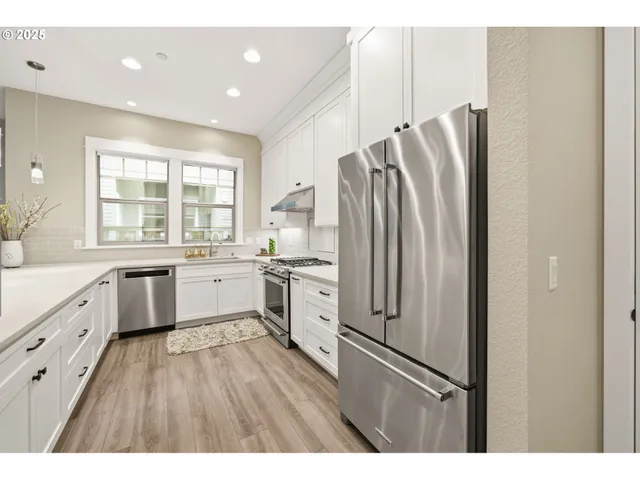 $879,500 | 3832 Northwest 74th Avenue, Camas, WA 98607